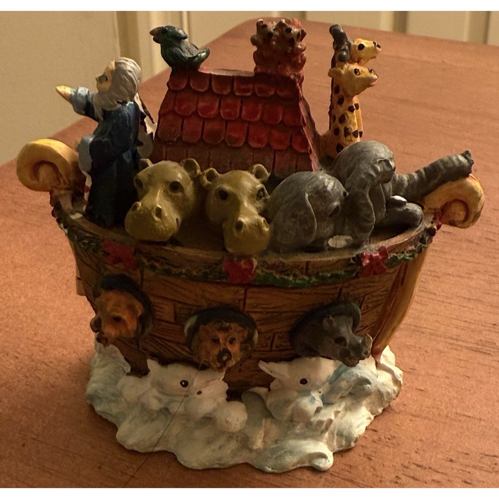 Homco Noah's Ark Figurine with Opening Into Boat for Animals